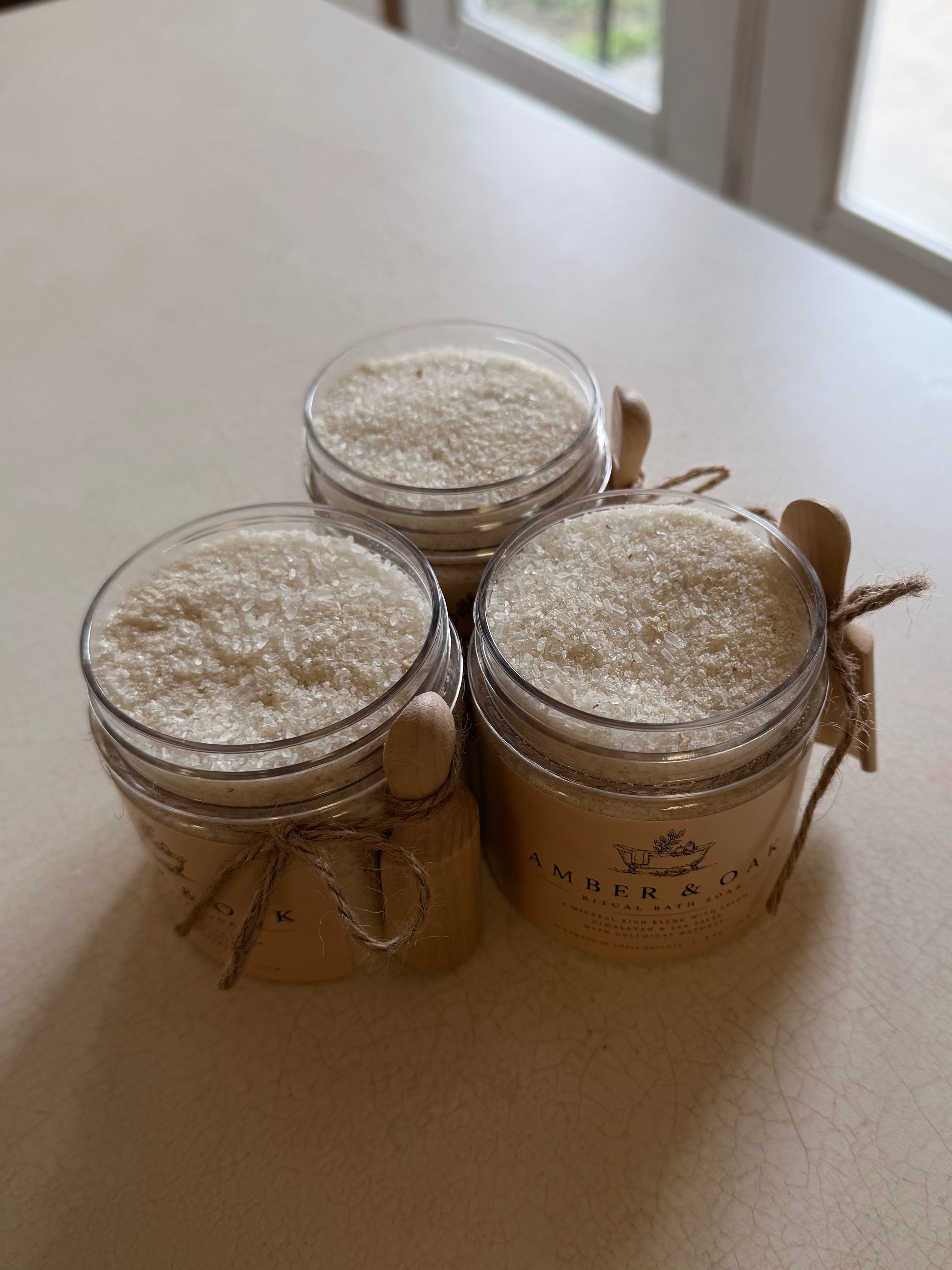 Amber & Oak Ritual Soak